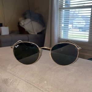 Round Flat Raybans